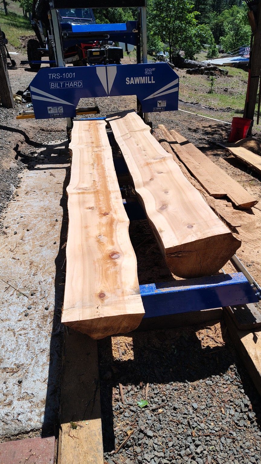Fresh cedar slabs and sawmill work at Rogue Rapid Farms